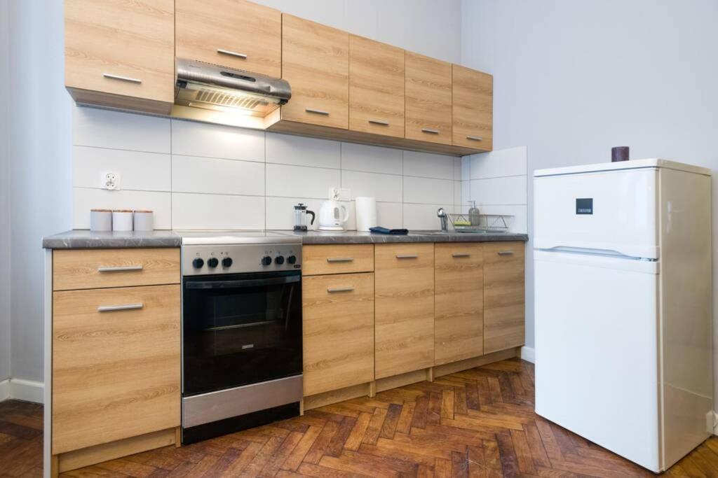 Perfect Place To Stay In Krakow City Center 40M2 W4 Ngoại thất bức ảnh
