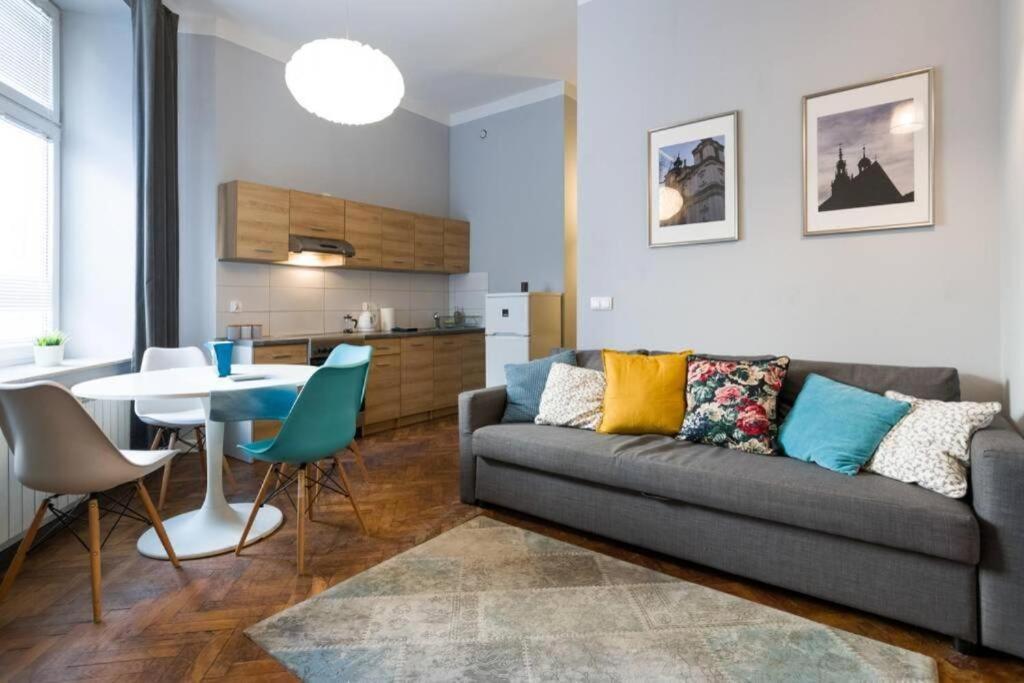 Perfect Place To Stay In Krakow City Center 40M2 W4 Ngoại thất bức ảnh